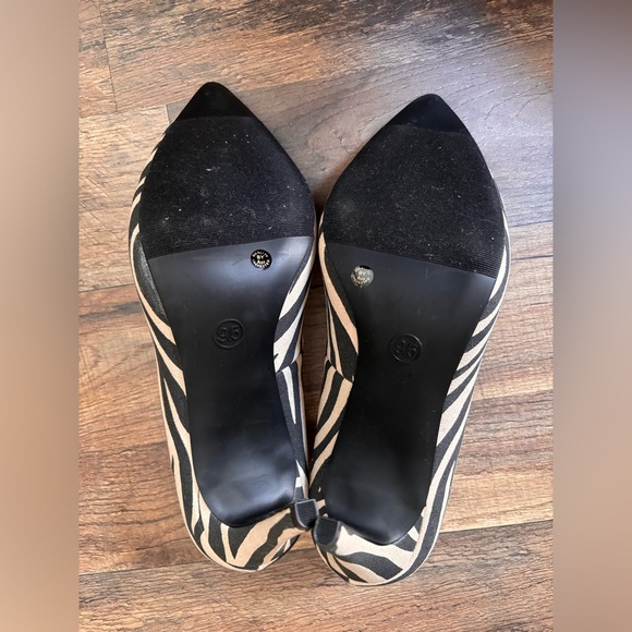 Worthington Black and Tan Zebra Print Pointed Toe Heels - Picture 4 of 4